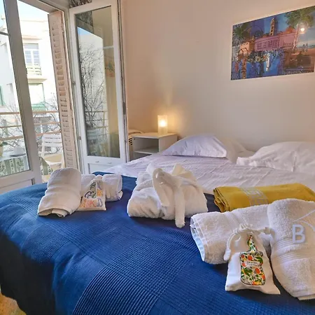 Daire Walking Distance From The Old Town And The Sea