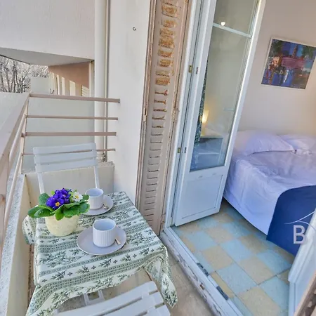 Apartmán Walking Distance From The Old Town And The Sea Antibes