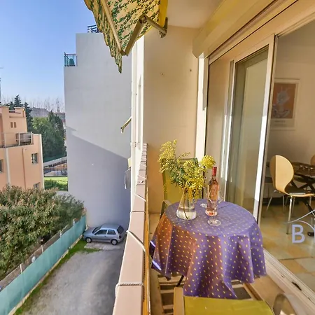 Walking Distance From The Old Town And The Sea Antibes